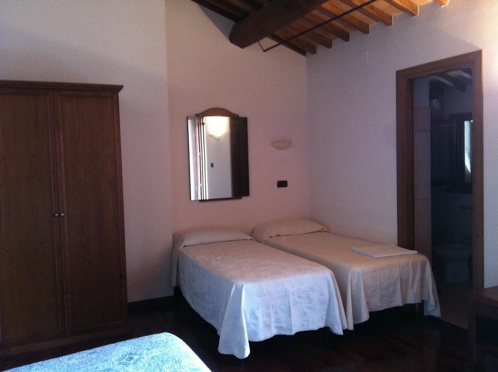 Agriturismo La Cantina 아스콜리피체노 객실 사진